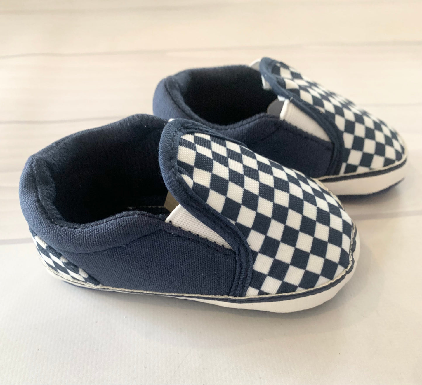 Soft Crib Shoe Checkered