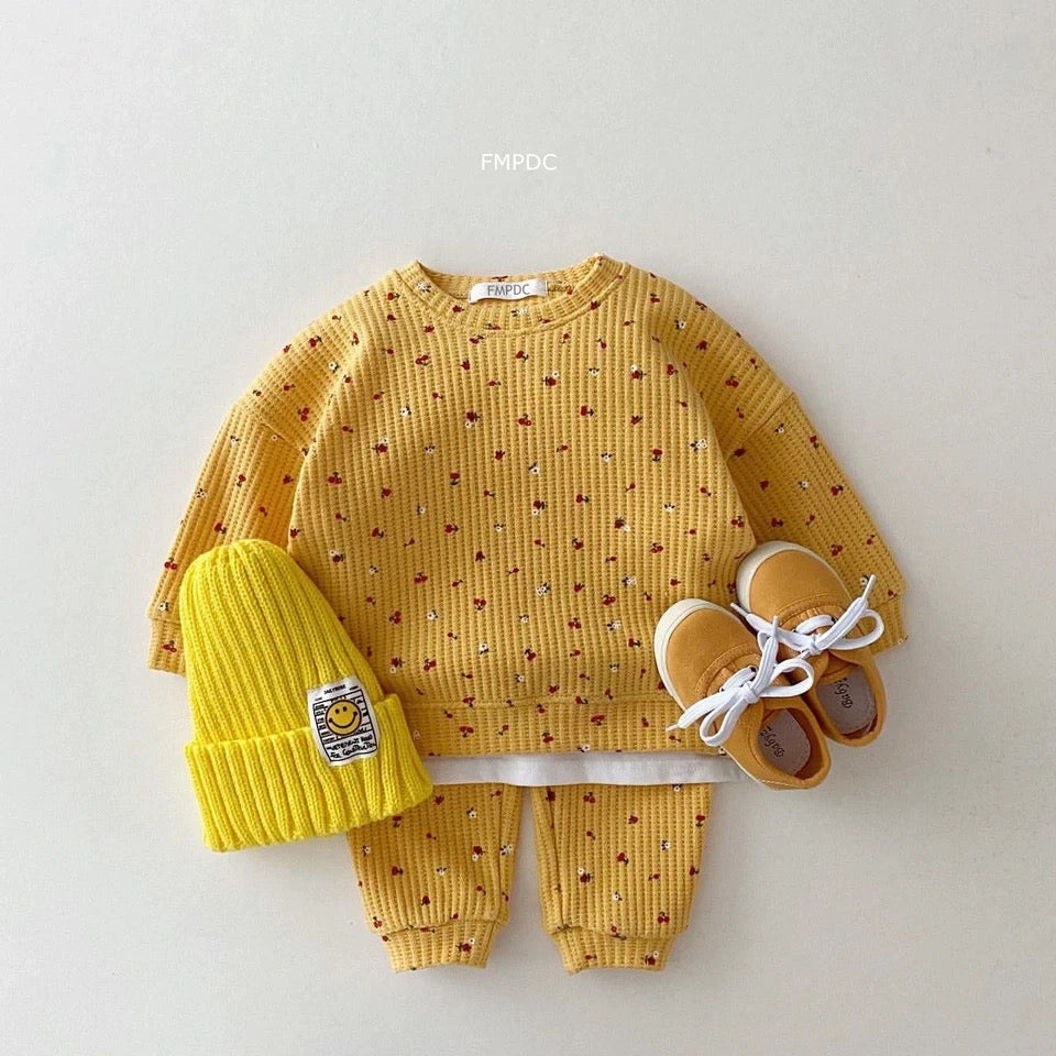 Ribbed Baby/Girl's Outfit