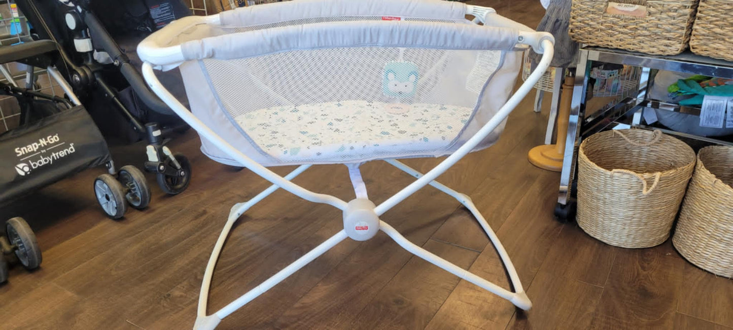 Fisher-Price Baby Crib Rock With Me Bassinet Portable Cradle With Mesh Sides And 1 Toy, Folds For Travel, Pacific Pebble