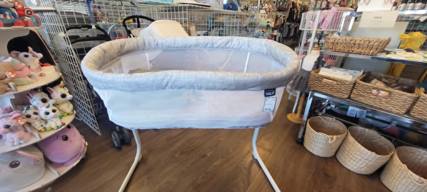 HALO Bassinet Flex Portable Bassinet